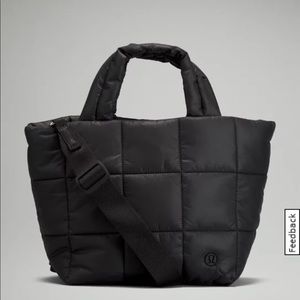 BNWT Black Lululemon Quilted Grid Crossbody Bag 5L